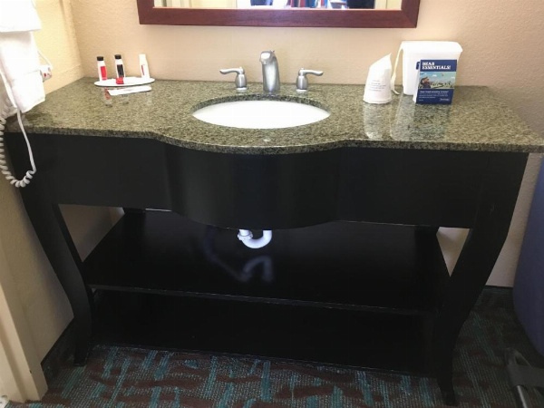 Travelodge by Wyndham Harriman image 13